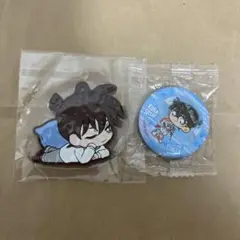 コナン　工藤新一　缶バッジ　ラバーマスコット セット