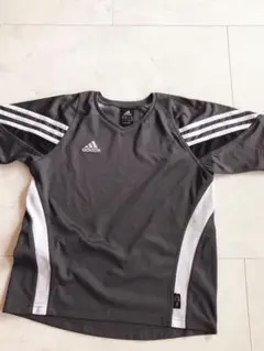 adidas アディダス Tシャツ　グレー　トレーニングウェア