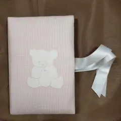ピンク クマ刺繍 　ノート