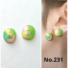 231 ハンドメイドピアス　イヤリング　ノンホール　プラ板　レジン