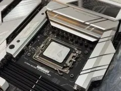 ROG STRIX X670E-A GAMING WIFI マザーボード