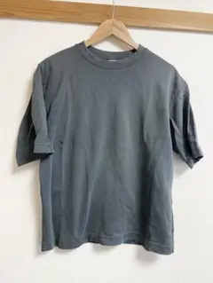 メンズ　UNIQLOTシャツ　M