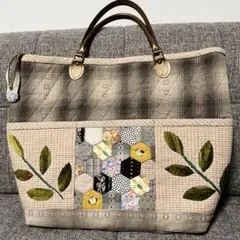 ハンドメイド パッチワーク キルト　トートバッグ