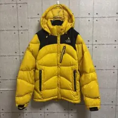 Item thumbnail for item ea48078a-2c5c-4246-99d9-63b0f6f53371