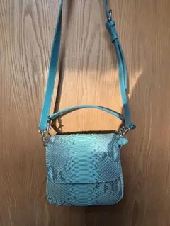 ヘビ柄 ショルダーバッグ新品未使用