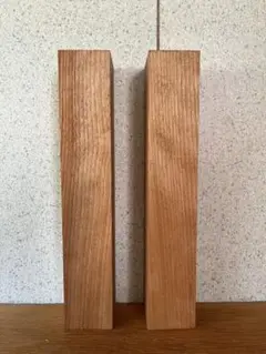 樺桜　角材 3.5㎝×3.7㎝×19.7㎝ 2本セット