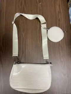 アイボリー クロコダイル風 ショルダーバッグ