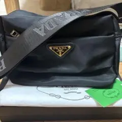 プラダ　ノベルティショルダーバッグ