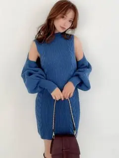 リゼクシー ショルダーオープンケーブルニットワンピース