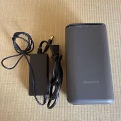 docomo 5Gモバイルルーター 本体とACアダプター　HR01 Wi-Fi