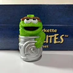 セサミストリート・オスカー・ライト FUN LITES