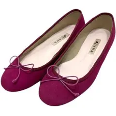 Item thumbnail for item 673f37c0-bbbb-4d47-96e5-80d2c62107ed