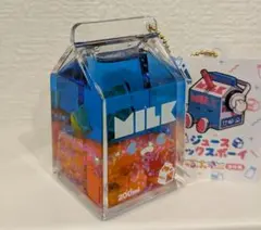 新品♡ジュースボックスボーイオイルチャームキーホルダー♡