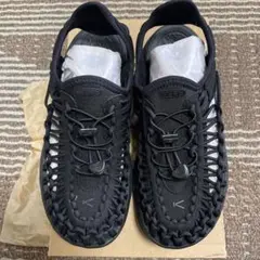 KEEN ブラック スポーツサンダル