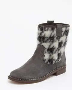 Item thumbnail for item f1f8ab92-a64a-4f7f-bbee-ea6779bb2e6e