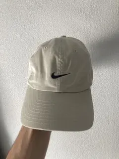 Item thumbnail for item a97c128e-4051-4c4f-bea3-1187b123f25a