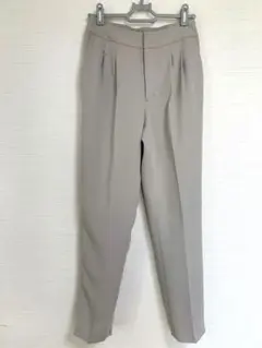 【美品】 イネド パンツ スラックス センタープレス グレーS オフィス　洗える