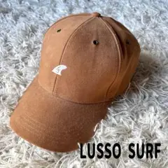 LUSSO SURF キャップ ブラウン スエード調 ロゴ刺繍 帽子 男女兼用