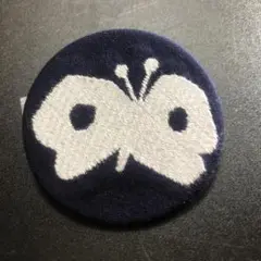 ミナペルホネンサンキューベリーバッジ