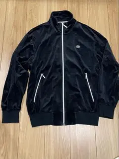 美品　adidas アディダス　ベロア　ジャージ　ジッパー　黒ブラックベルベット adidas - adidas ベロア ジャージ セットアップ XS 黒 金