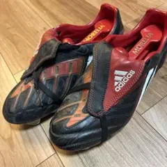 adidas プレデター　スパイクシューズ 黒/赤　25.5