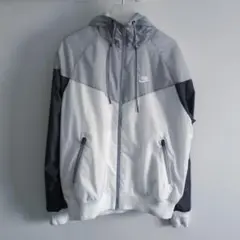 NIKE ナイロンパーカー