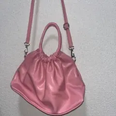 ピンク合成皮革ショルダーバッグ