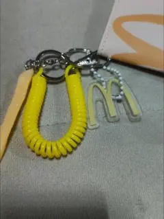 イエロー コイル キーホルダー M付き