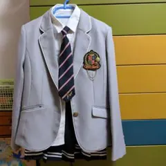 レピピアルマリオ卒服