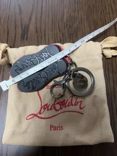 ほぼ新品⭐️クリスチャンルブタン スニーカー＆ホイッスル キーリング ほぼ新品⭐️クリスチャンルブタン スニーカー＆ホイッスル