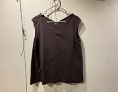 エルーラ　ノースリーブ　ブラウン