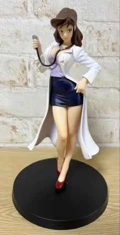 【開封中古品】ルパン三世 組立式DXフィギュア 峰不二子 潜入捜査～女医～ 楽天市場】【中古】ルパン三世 DX組立式ドレスアップ峰不二子