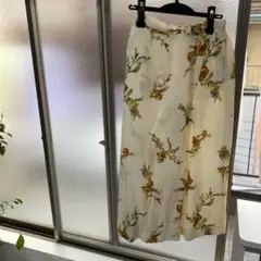 花柄キュロットパンツ