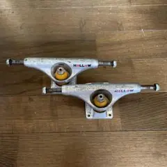 independent hollow トラック