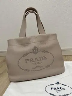 未使用 プラダ PRADA レザートートバッグ
