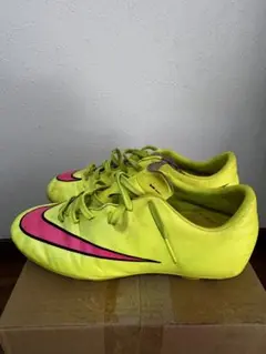 Nike Mercurial トレーニングシューズ　フットサル 23.5cm