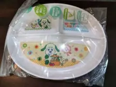 新品未使用★　わんわん　うーたん　キャラクター仕切り皿 オーバル型