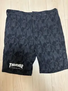 THRASHER 幾何学模様 ショートパンツ