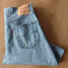 Item thumbnail for item 2cb8cc77-1516-45b4-9bc1-7aaf1368a761