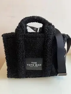 MARC JACOBS THE TOTE BAG