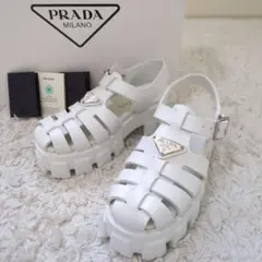 ✨極美品 現行✨PRADA モノリス ラバーサンダル 三角ロゴ ホワイト 保証書