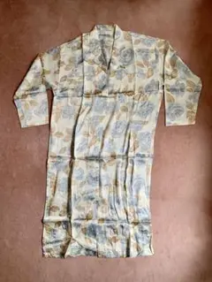 ou/essentials 水色ローズ柄シルクパジャマローブスタイル