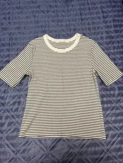 ユニクロ　ボーダーTシャツ