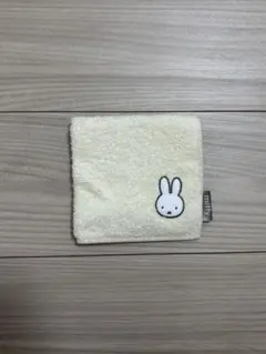 Item thumbnail for item f296facf-08a7-4200-b973-717fe26e214f