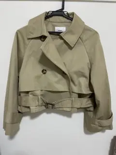 ショートジャケット、トレンチコート