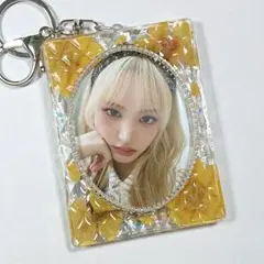 B8 トレカ ケース デコ トレカキーホルダー レジン 花 キルティング 押し花