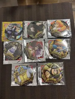 ワンピース　革命軍 キャラクター缶バッジセット