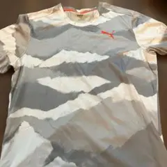 プーマTシャツ