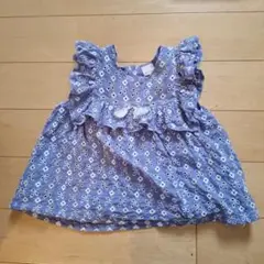 petit main 刺繍入りフリル袖トップス 110