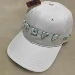 【未使用】 ONOFF オノフ 帽子 キャップ ゴルフ　フリーサイズ 白×緑